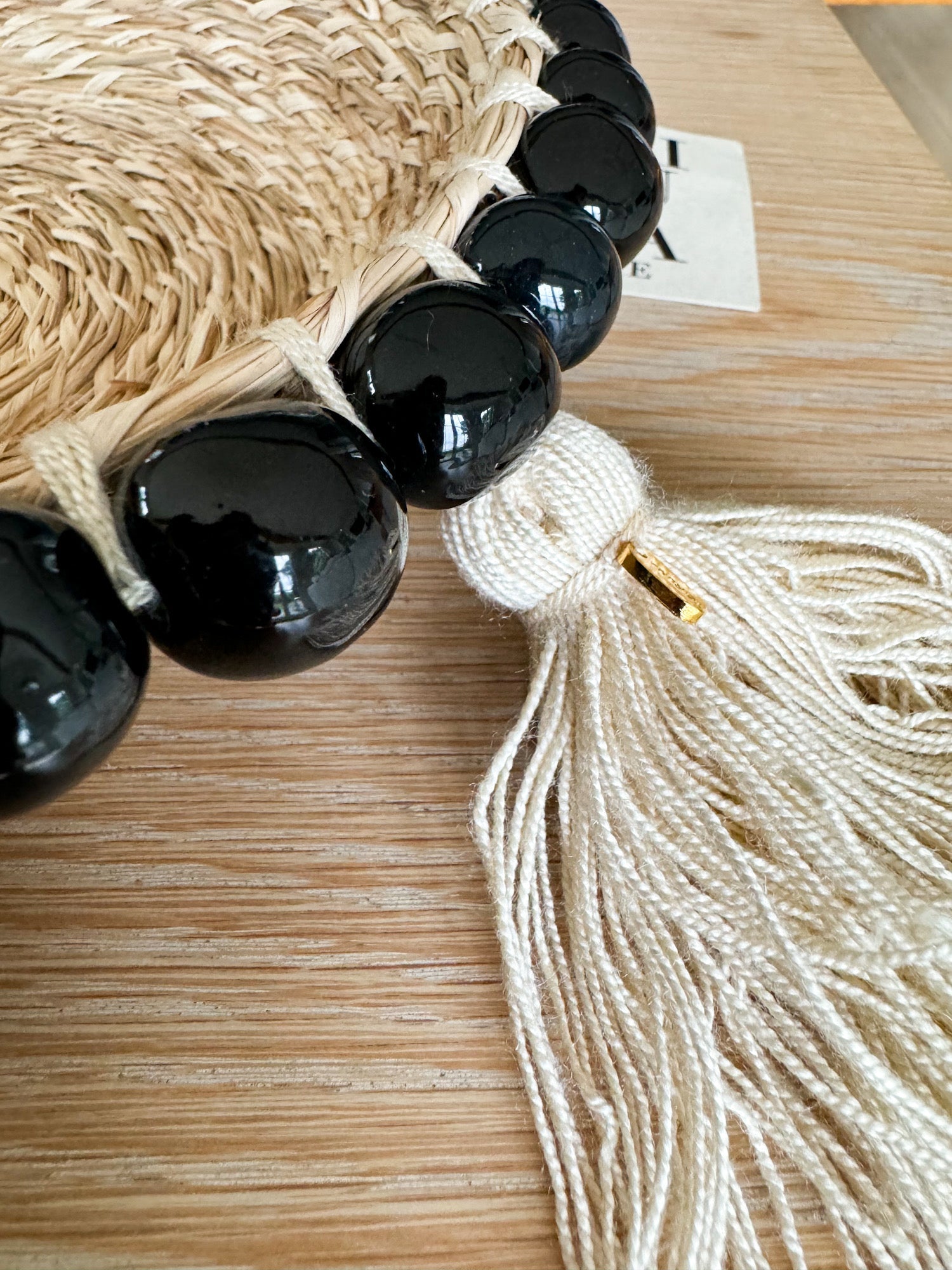 Teiruma - Fruit  Basket with Tawa Seeds Black - Paz Lifestyle 