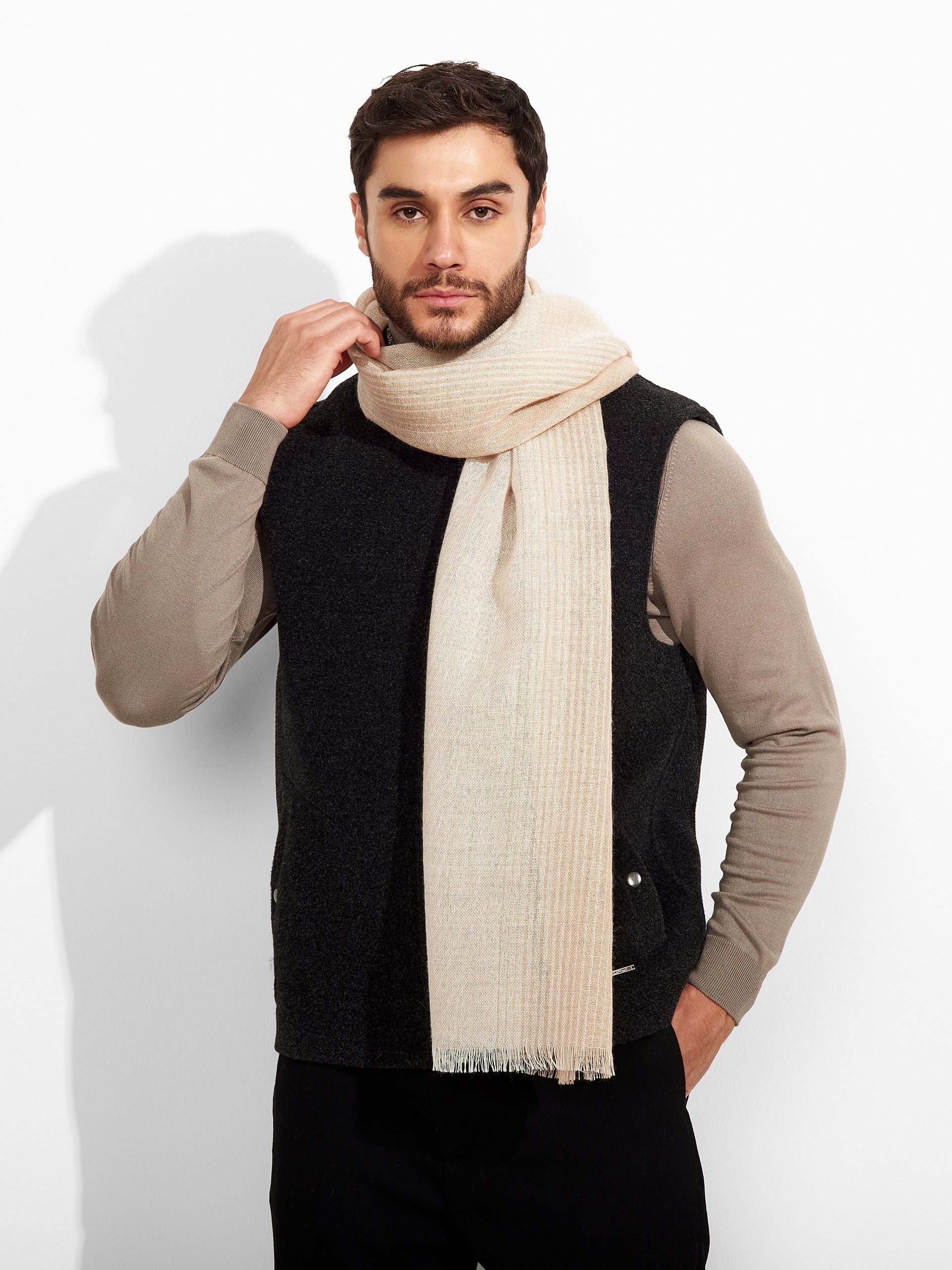 Pesca Shawl Baby Alpaca Color Beige