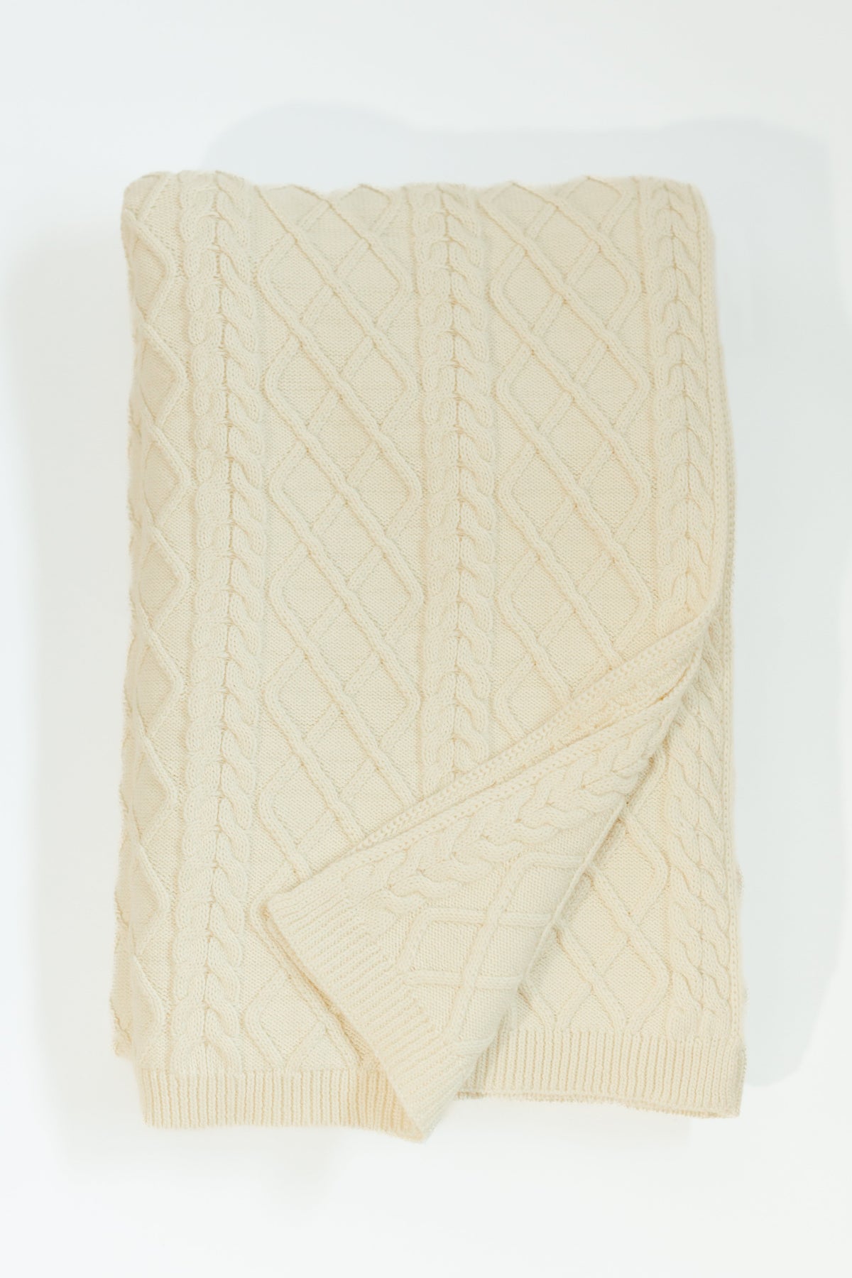 Hand-Finished Undyed Baby Alpaca & Peruvian Pima Cotton Cable Knit Throw Blanket | Ivory | Muru Collection