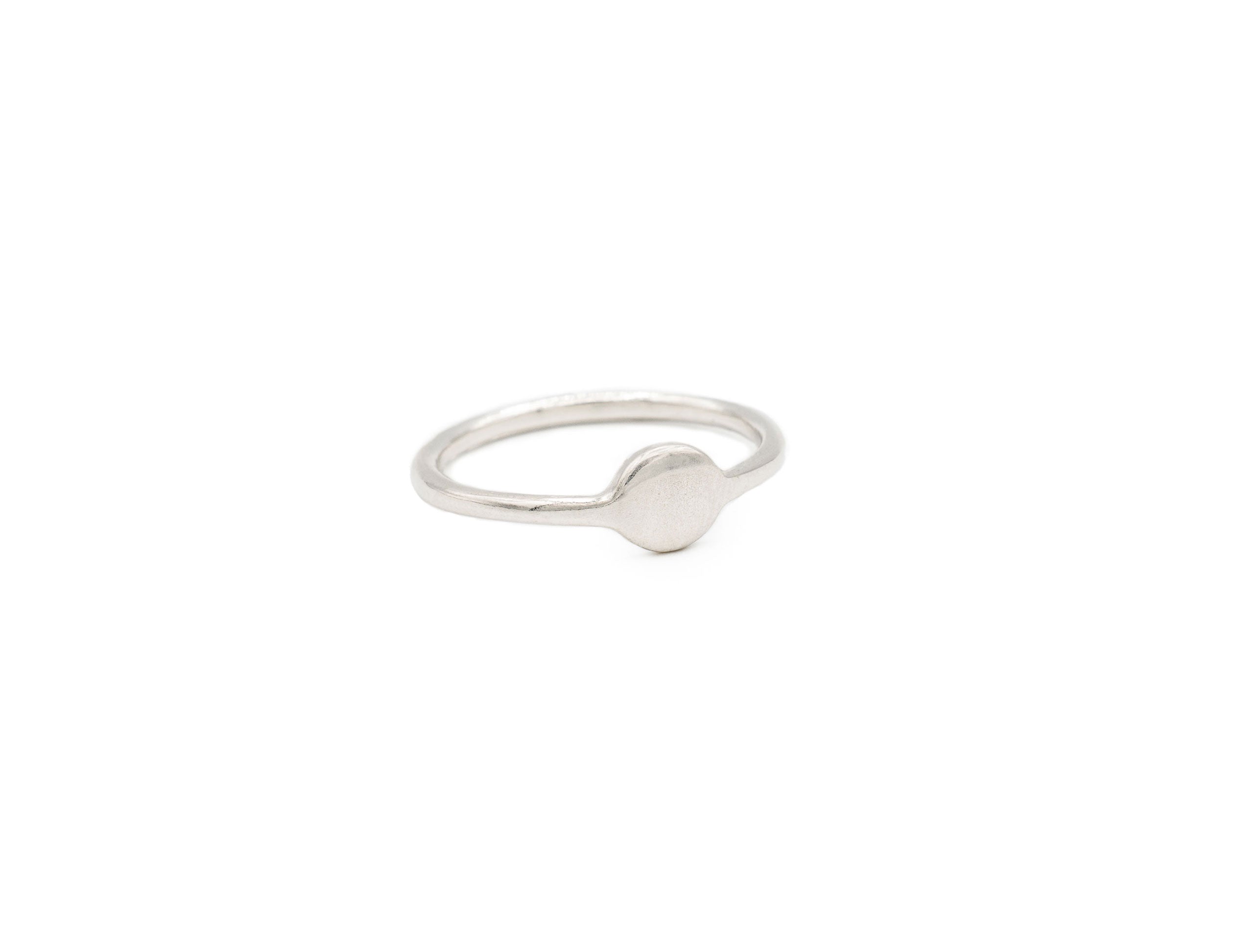 Circle Ring - Paz Lifestyle 