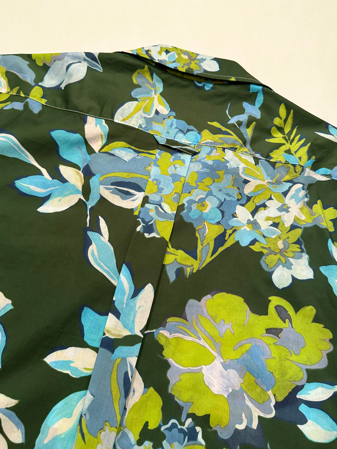 Camp Shirt: Abstract Floral Print - Paz Lifestyle 