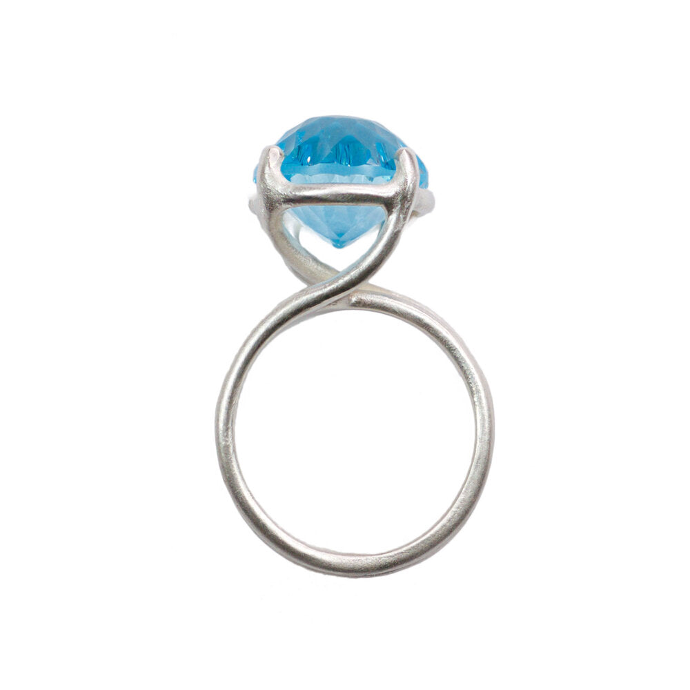 blue topaz wisteria prongs ring - size 6.5 - Paz Lifestyle 