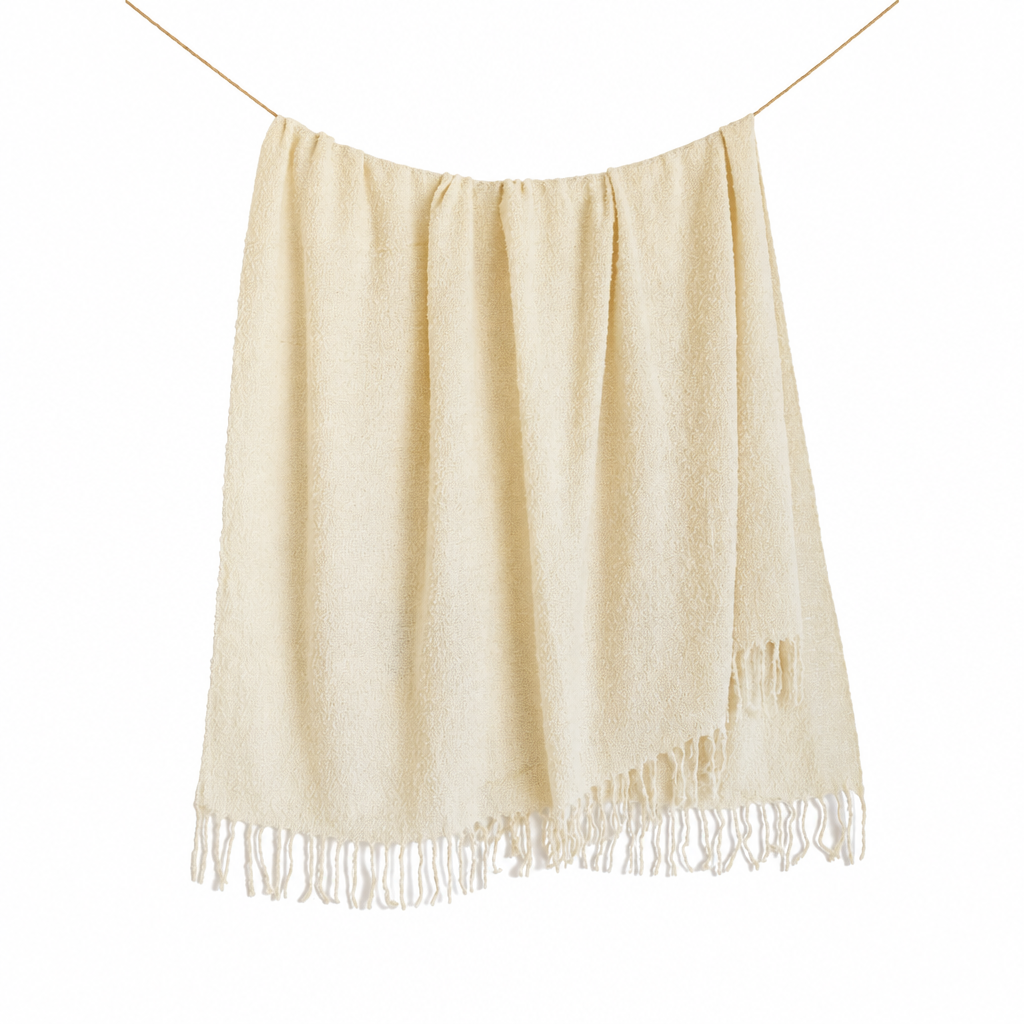 Handloomed Alpaca Bouclé Throw Blanket | Ivory | Made in Peru