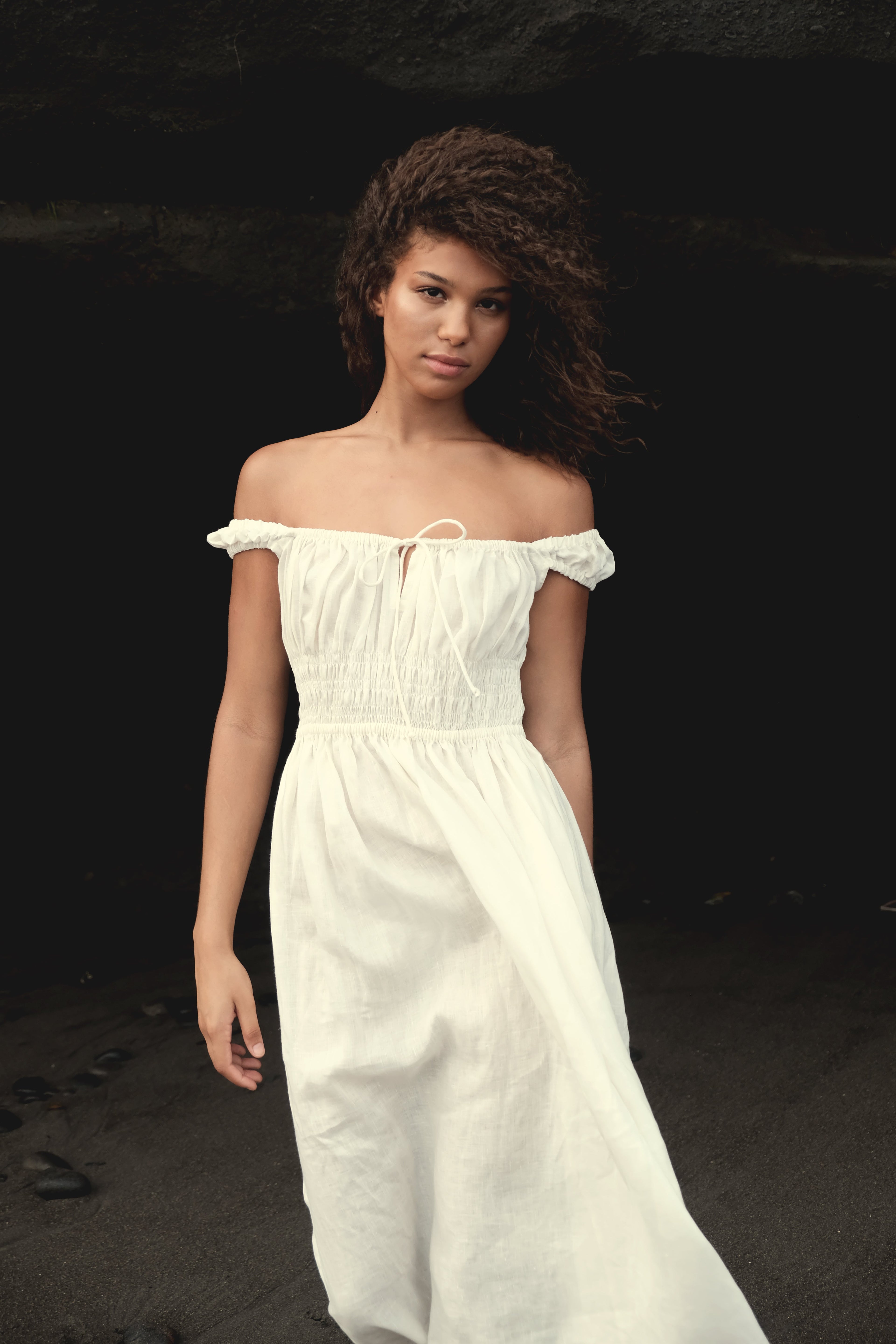 Gathered Bust Dress in White - Paz Lifestyle 