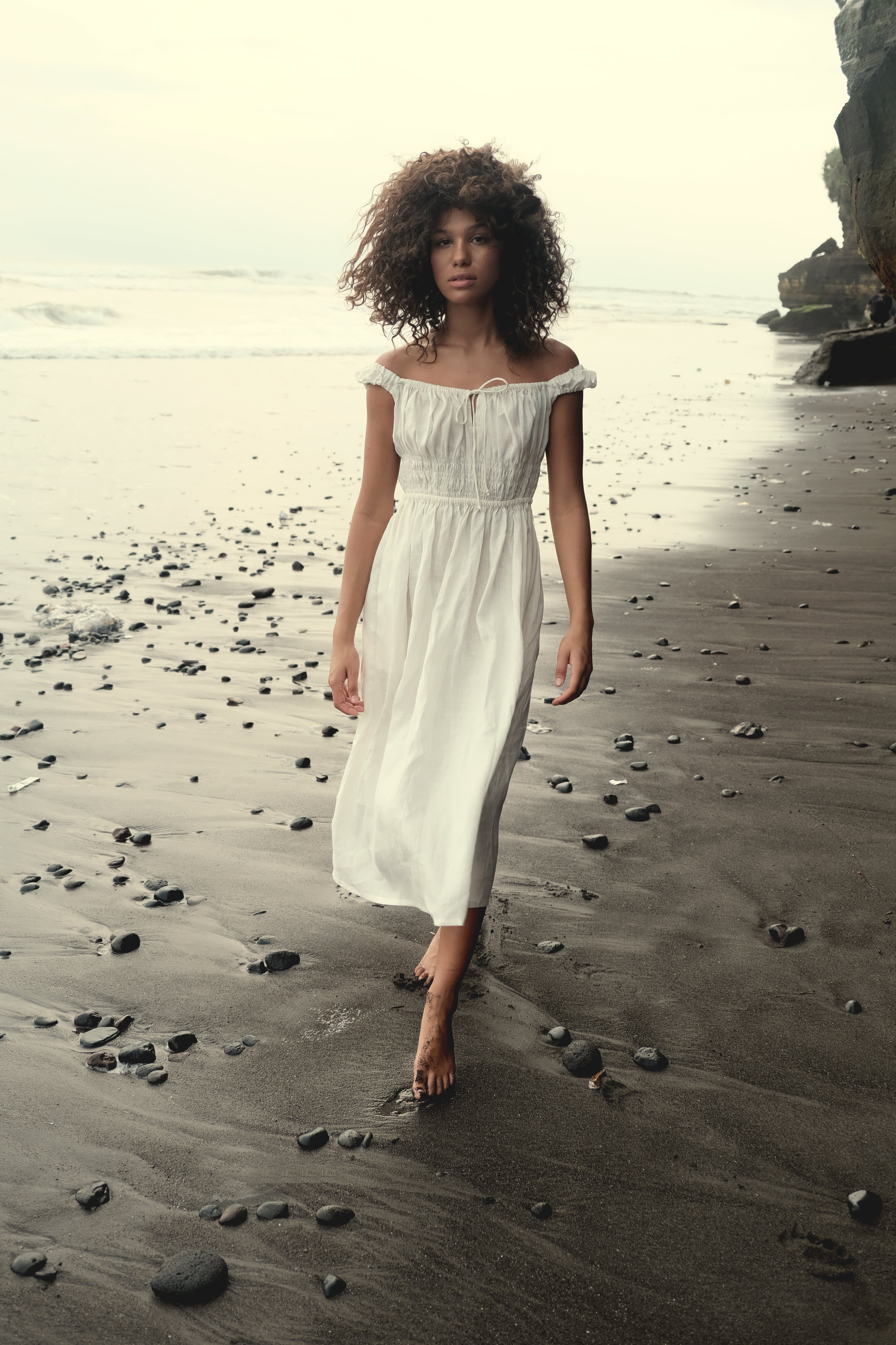 Gathered Bust Dress in White - Paz Lifestyle 