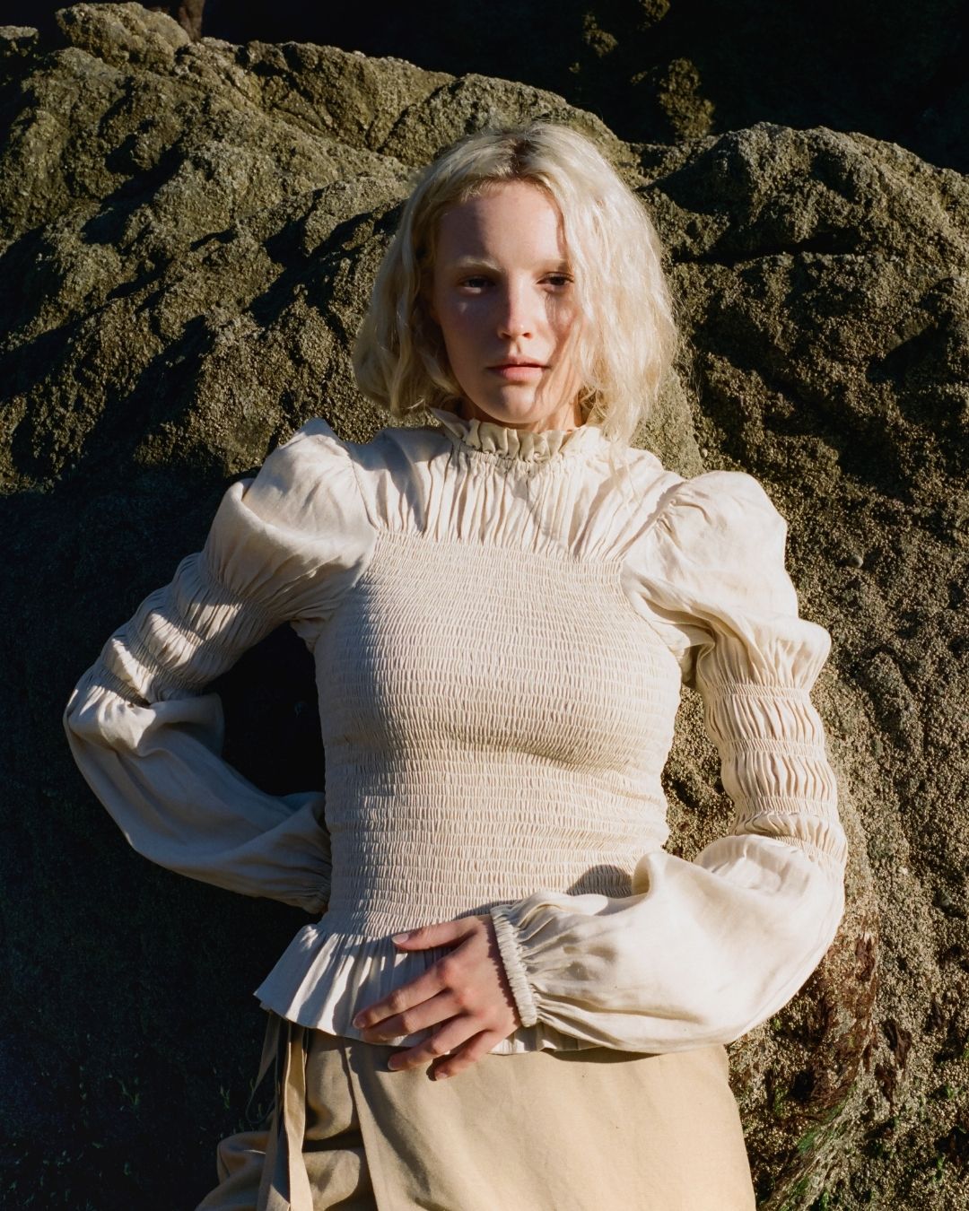 Rohnea Linen Shirring Turtleneck in Cream - Paz Lifestyle 