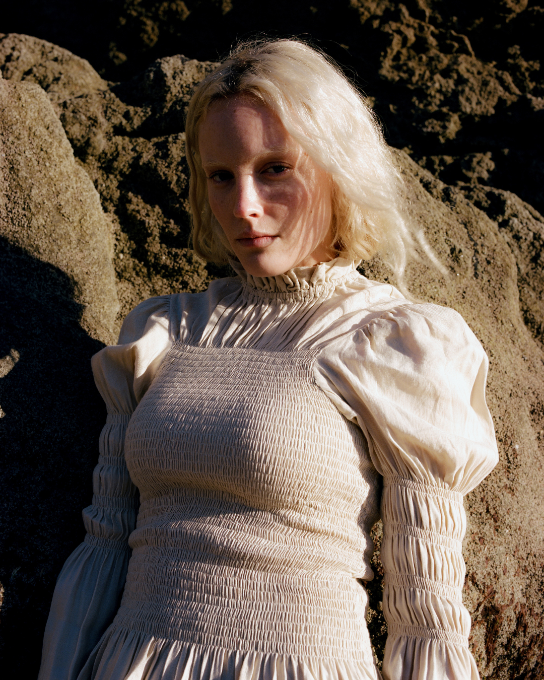 Rohnea Linen Shirring Turtleneck in Cream - Paz Lifestyle 