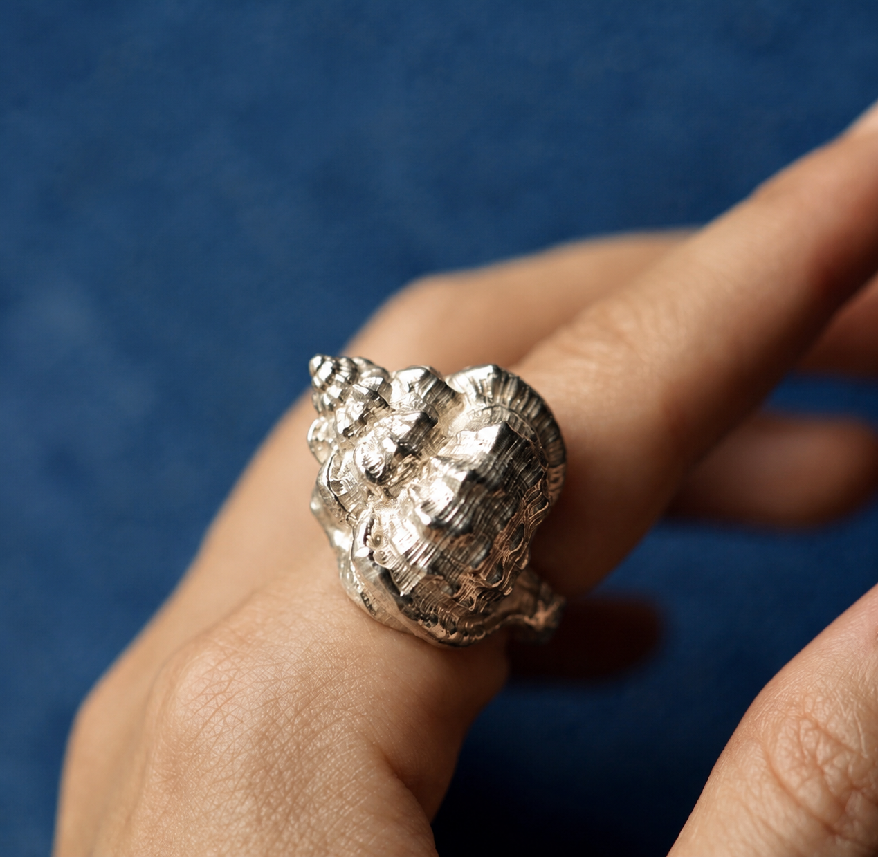 The sea Shell Ring molded from a sea shell