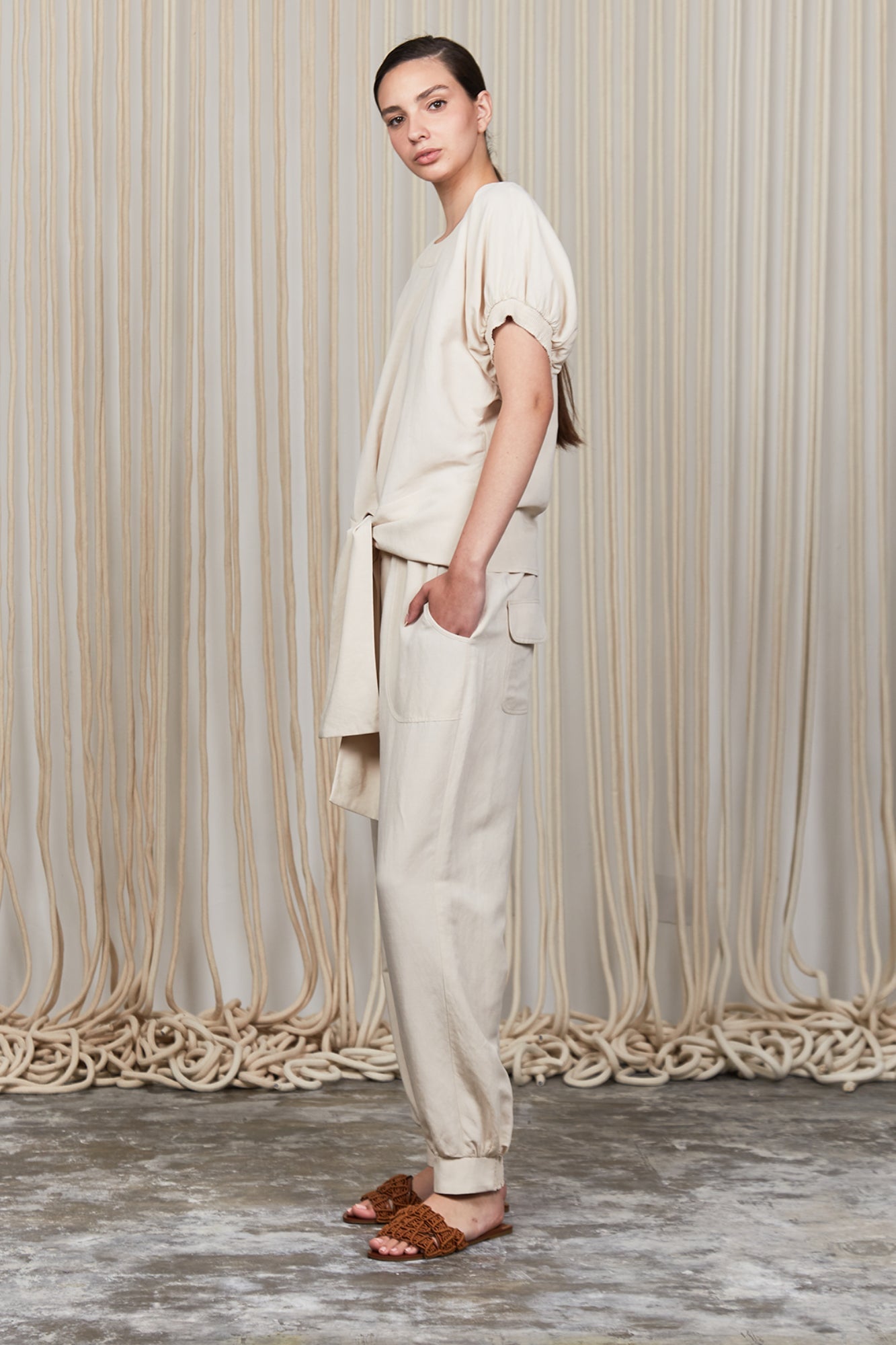 Zayla Pant | Ecru - Paz Lifestyle 