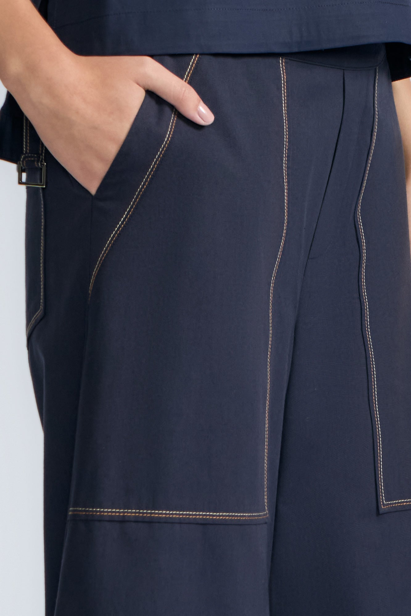 Zoe High-Rise Cotton Pants | Navy - Paz Lifestyle 