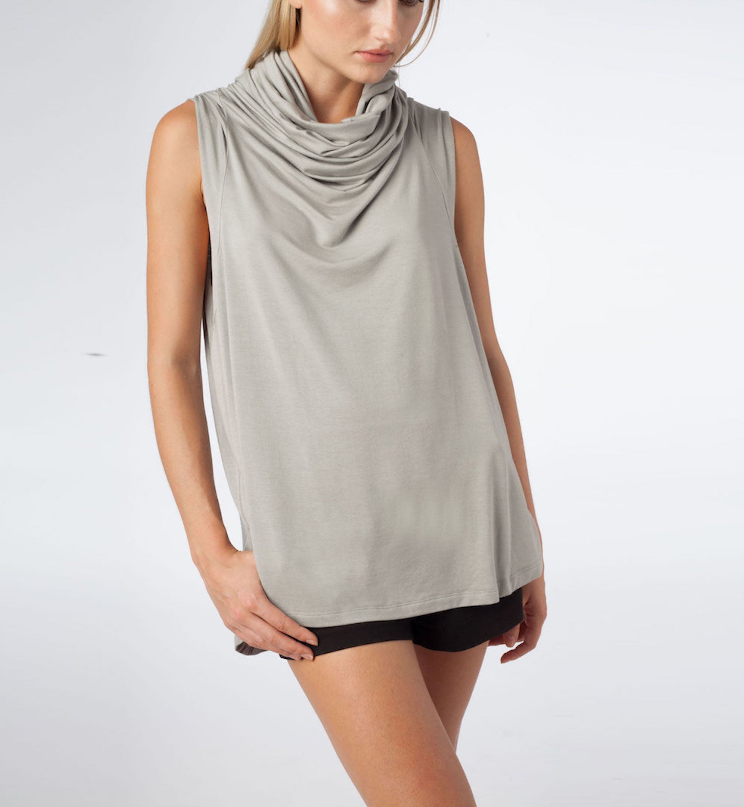 Echape Top - Light Grey - Paz Lifestyle 