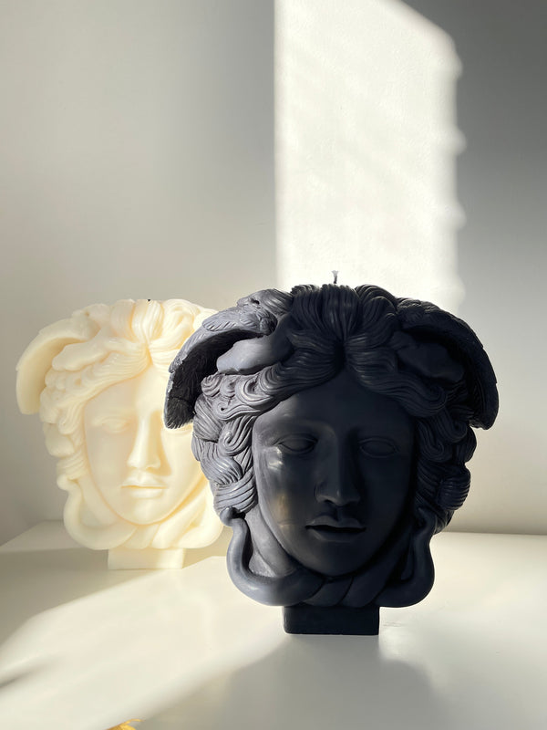 Medusa Eco Soy Candle Black